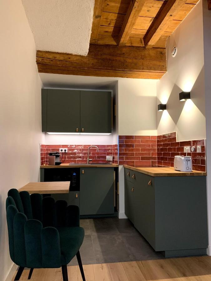 Апартаменты Luxe Et Calme En Hyper Centre - La Cour Des Bois Лион Экстерьер фото